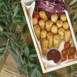 1 crujientes tequeños con kétchup